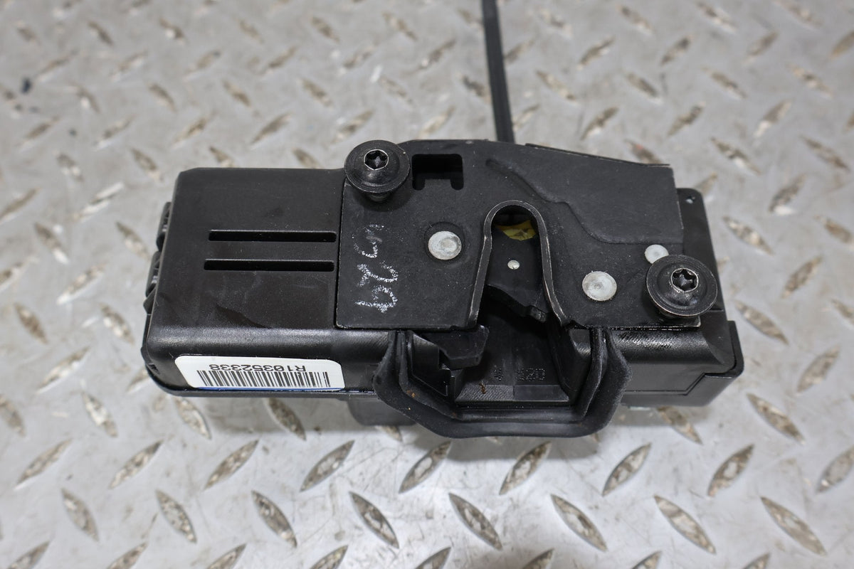 2004 Cadillac XLR- Right Front Door Latch
