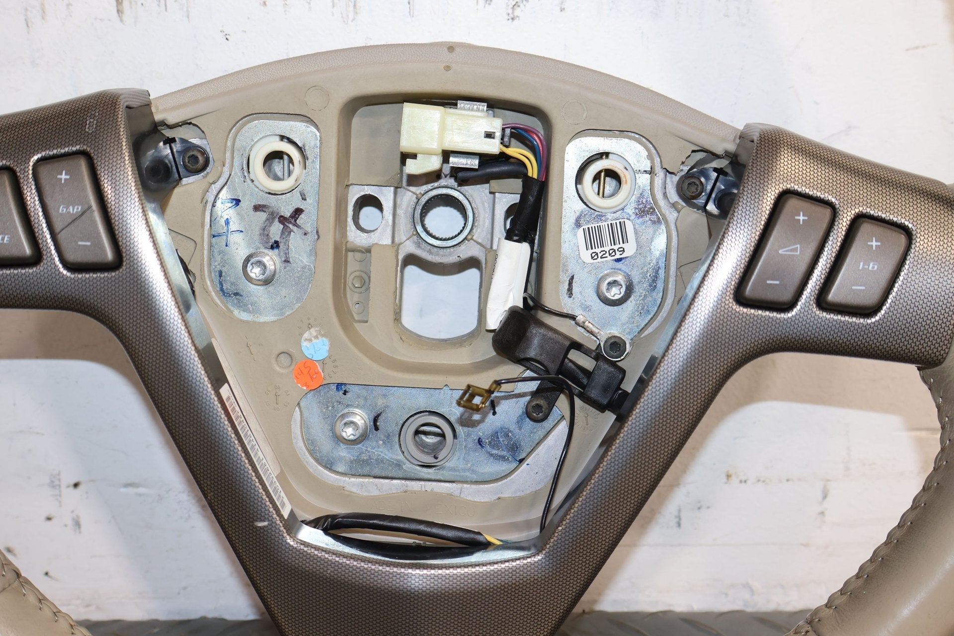 2004 Cadillac XLR- Steering Wheel