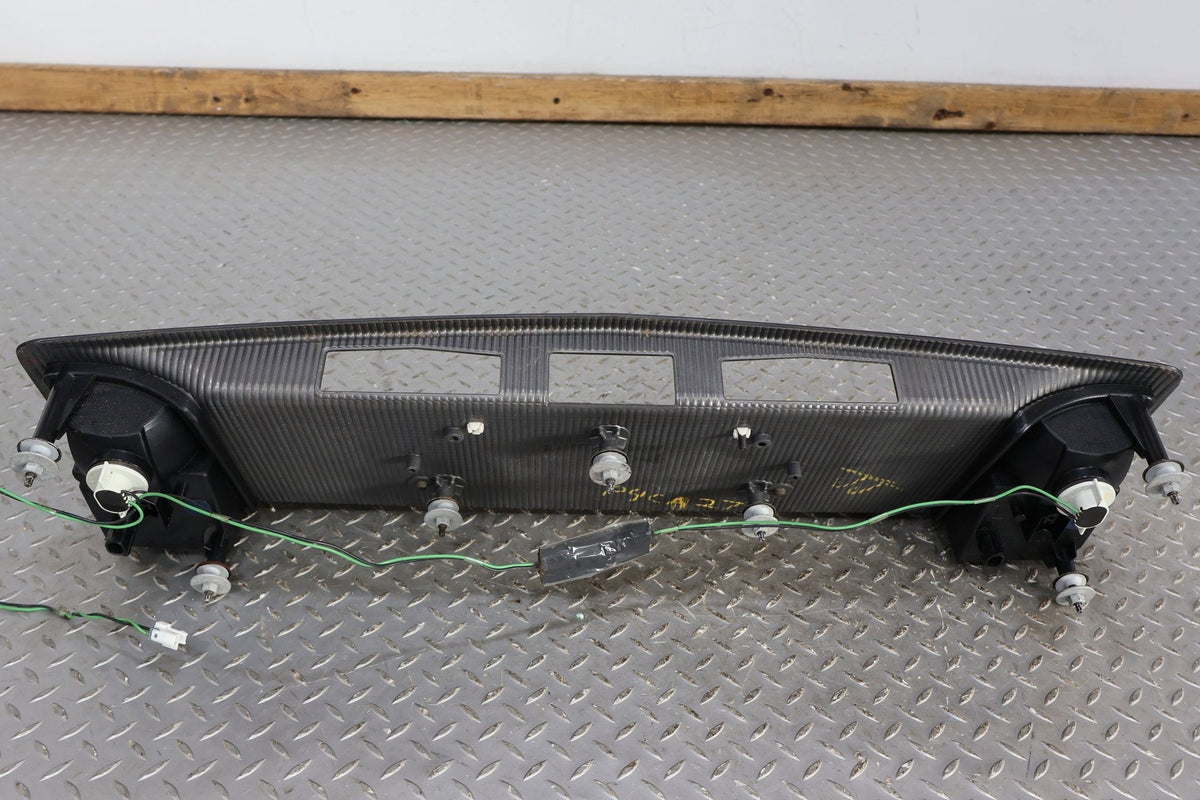 2004 Cadillac XLR- Tail Finish Panel