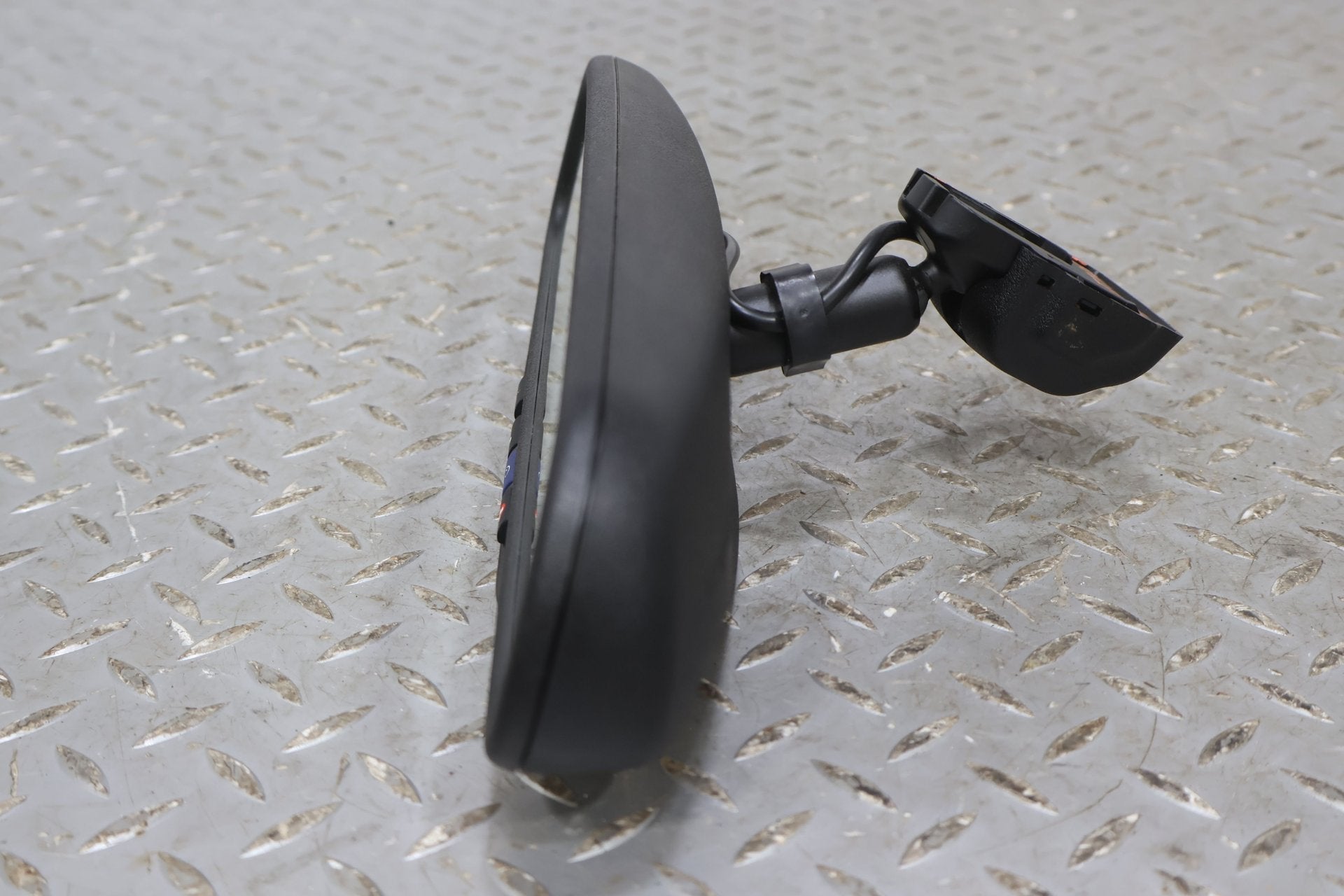 2004 Chevrolet Avalanche- Rear View Mirror