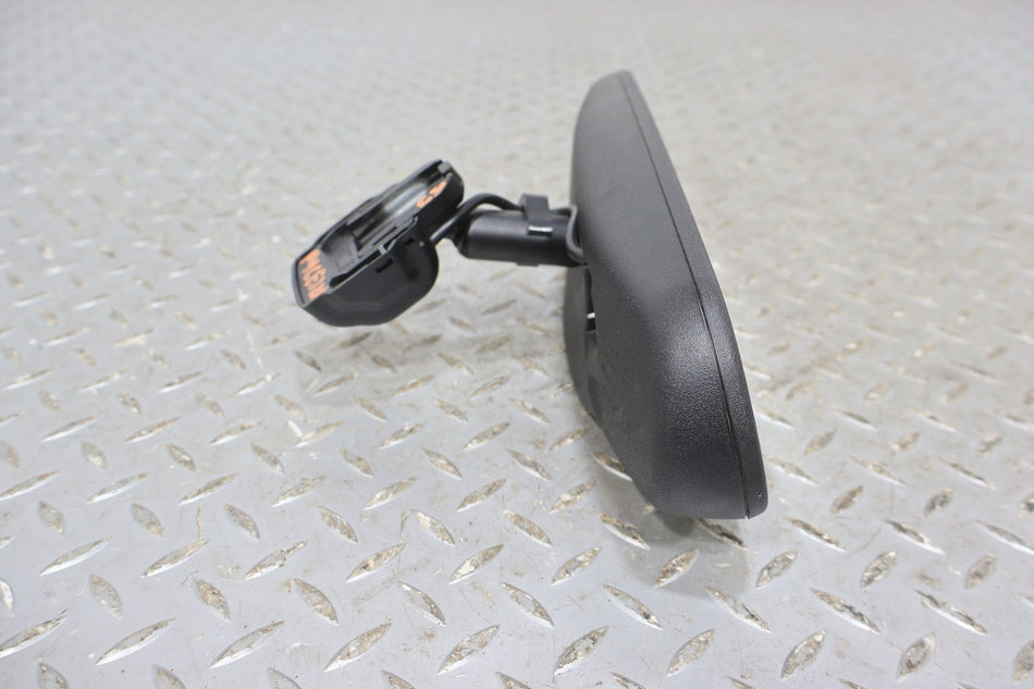 2004 Chevrolet Avalanche- Rear View Mirror