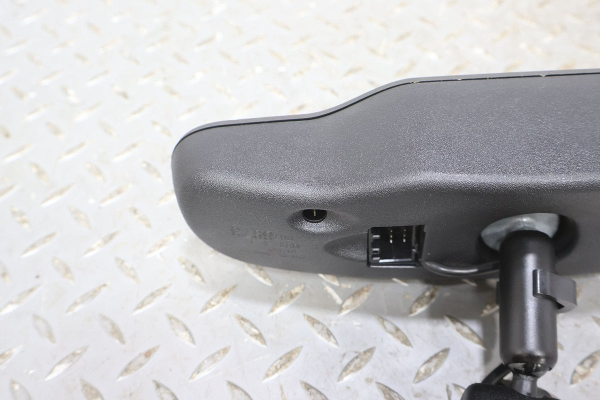 2004 Chevrolet Avalanche- Rear View Mirror