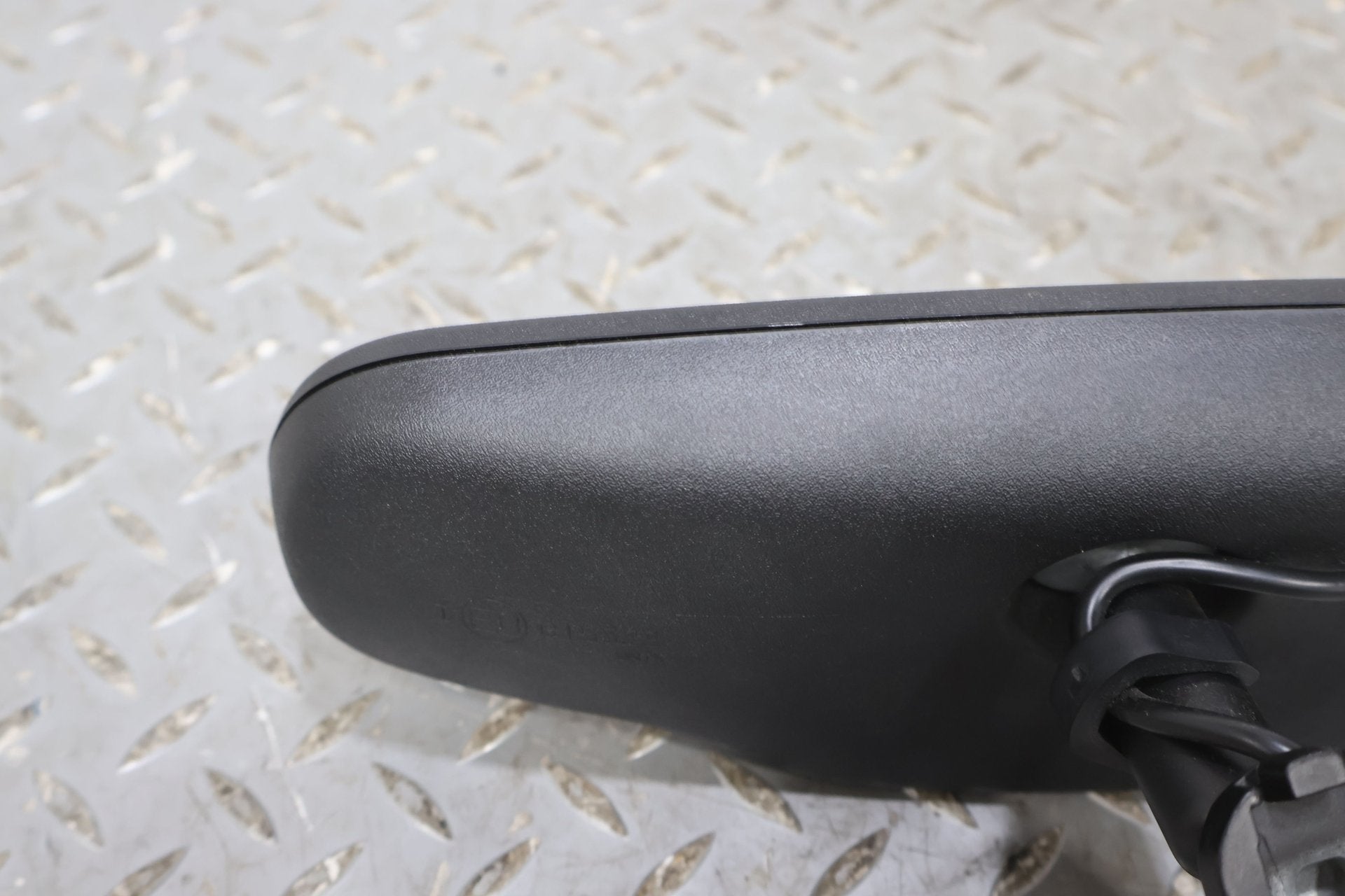 2004 Chevrolet Avalanche- Rear View Mirror