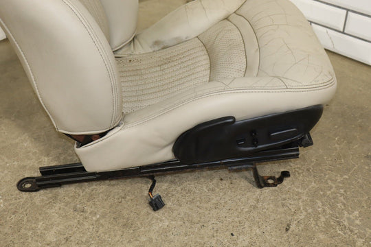 2004 Chevrolet Corvette Single (1) Passenger Right Front Seat Leather *Shale 152