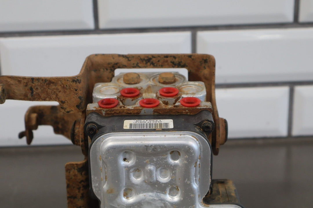 2004 Chevrolet Silverado 1500 Anti - Lock Brake Pump & Module