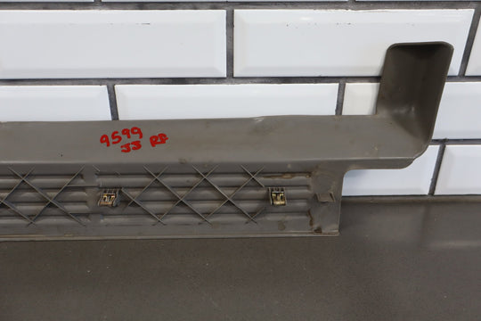 2004 Chevrolet Silverado 2500 Pickup Set x4 - Sill Plates Medium Gray (922)