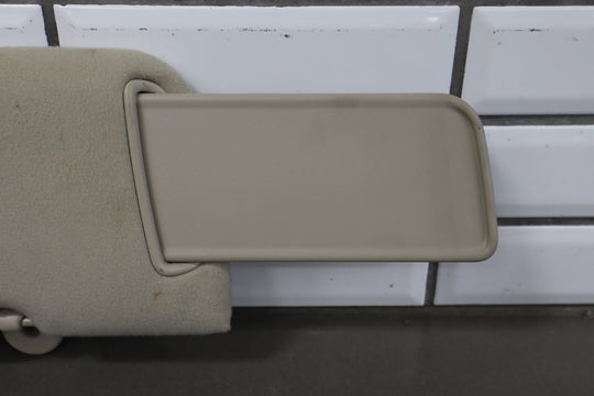 2004 Chevrolet Silverado 2500 Sun Visor Pair Left/Right Medium Gray 922