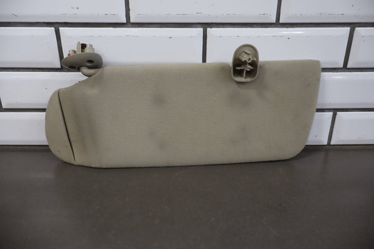 2004 Chevrolet Silverado 2500 Sun Visor Pair Left/Right Medium Gray 922