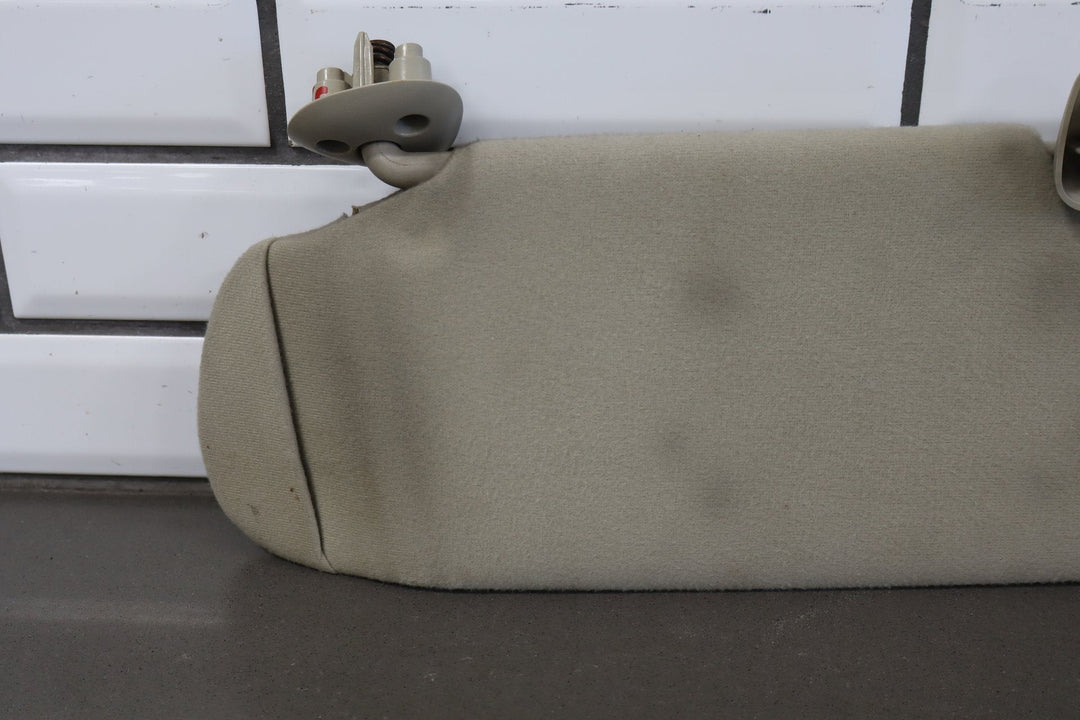 2004 Chevrolet Silverado 2500 Sun Visor Pair Left/Right Medium Gray 922