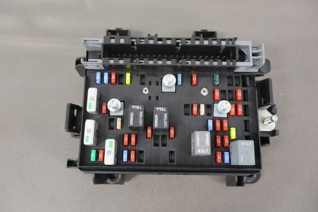 2004 Chevrolet SSR Cabin Fuse Box