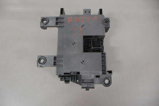 2004 Chevrolet SSR Cabin Fuse Box