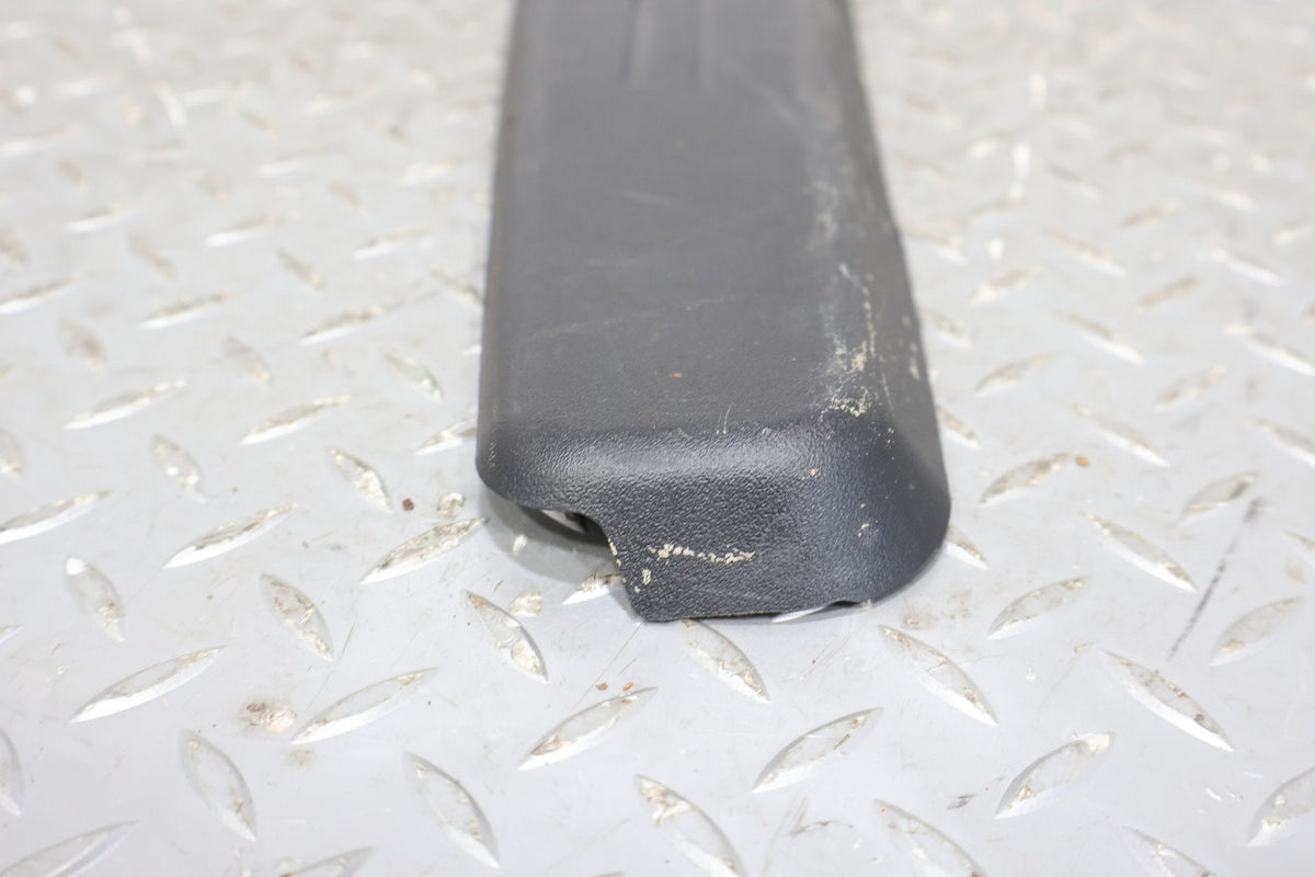 2004 Chevrolet SSR- Sill Plates