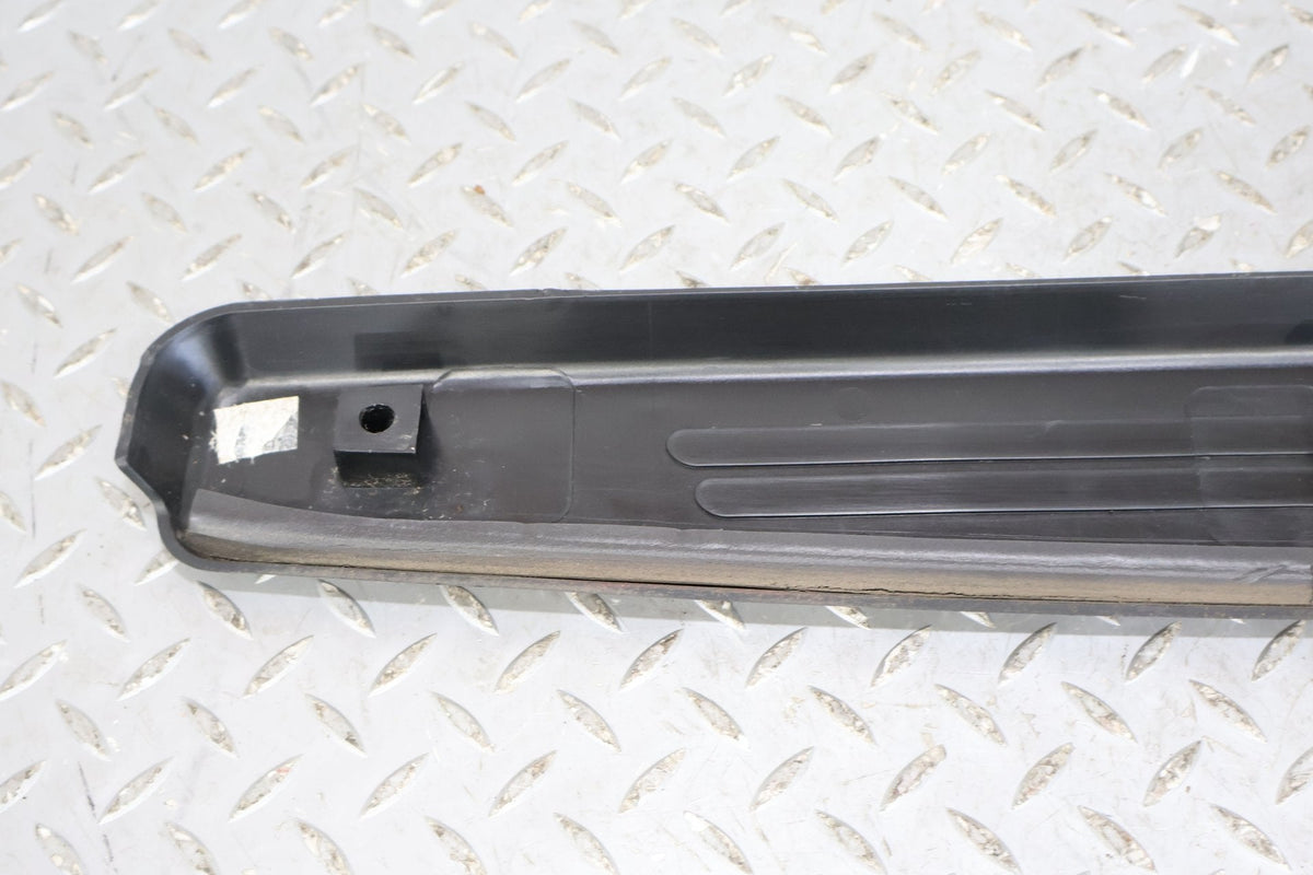 2004 Chevrolet SSR- Sill Plates