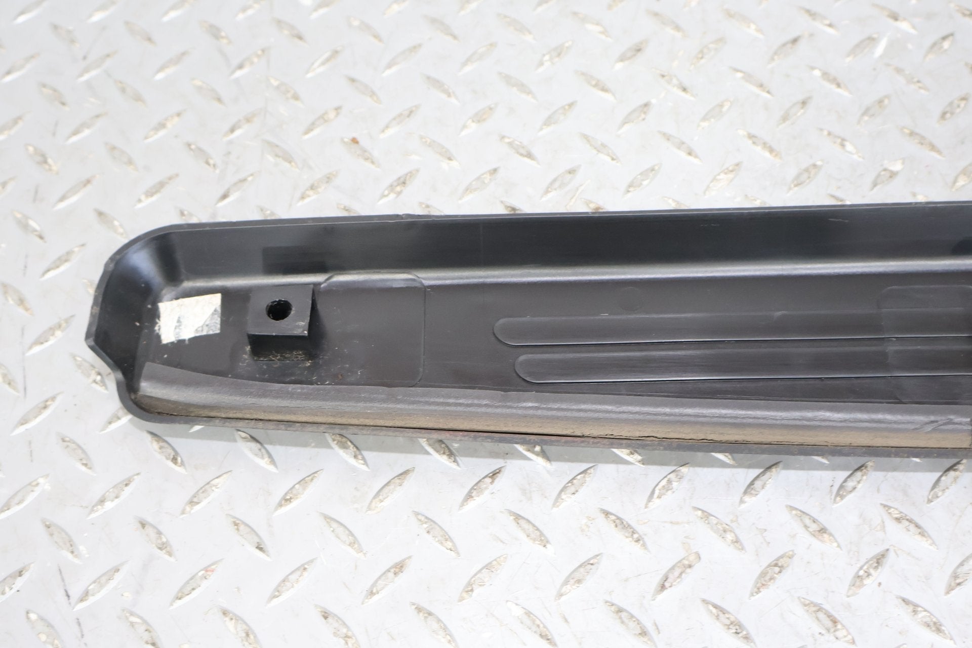 2004 Chevrolet SSR- Sill Plates