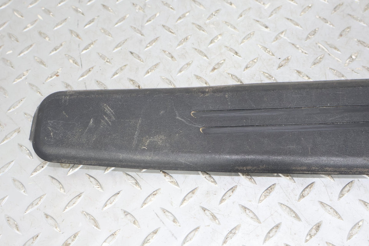 2004 Chevrolet SSR- Sill Plates