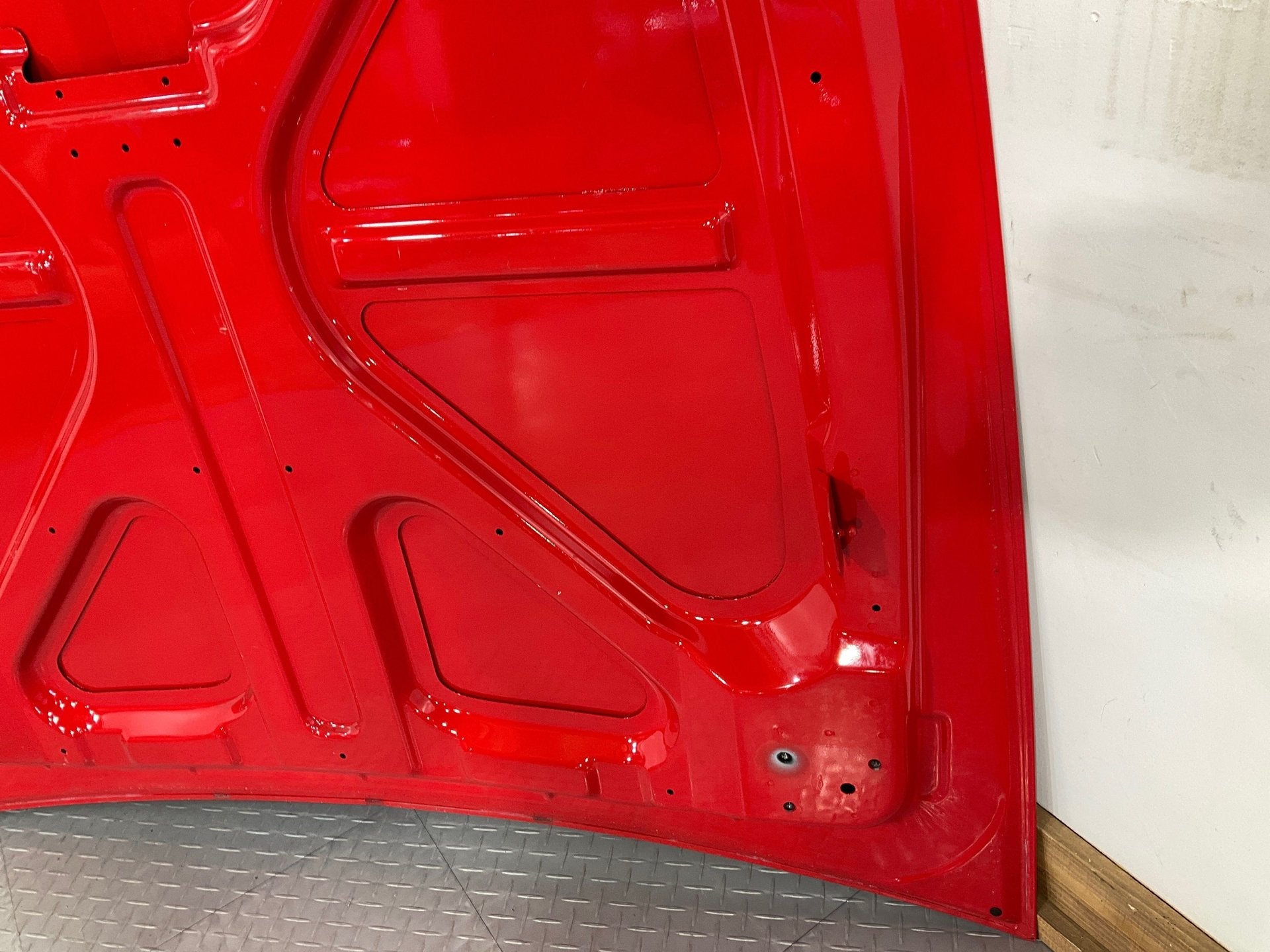 2004 Chevrolet SSR- Tonneau Cover