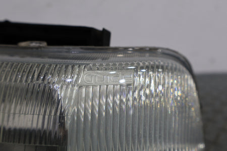 2004 Chevrolet Tahoe- HEADLAMP ASSEMBLY