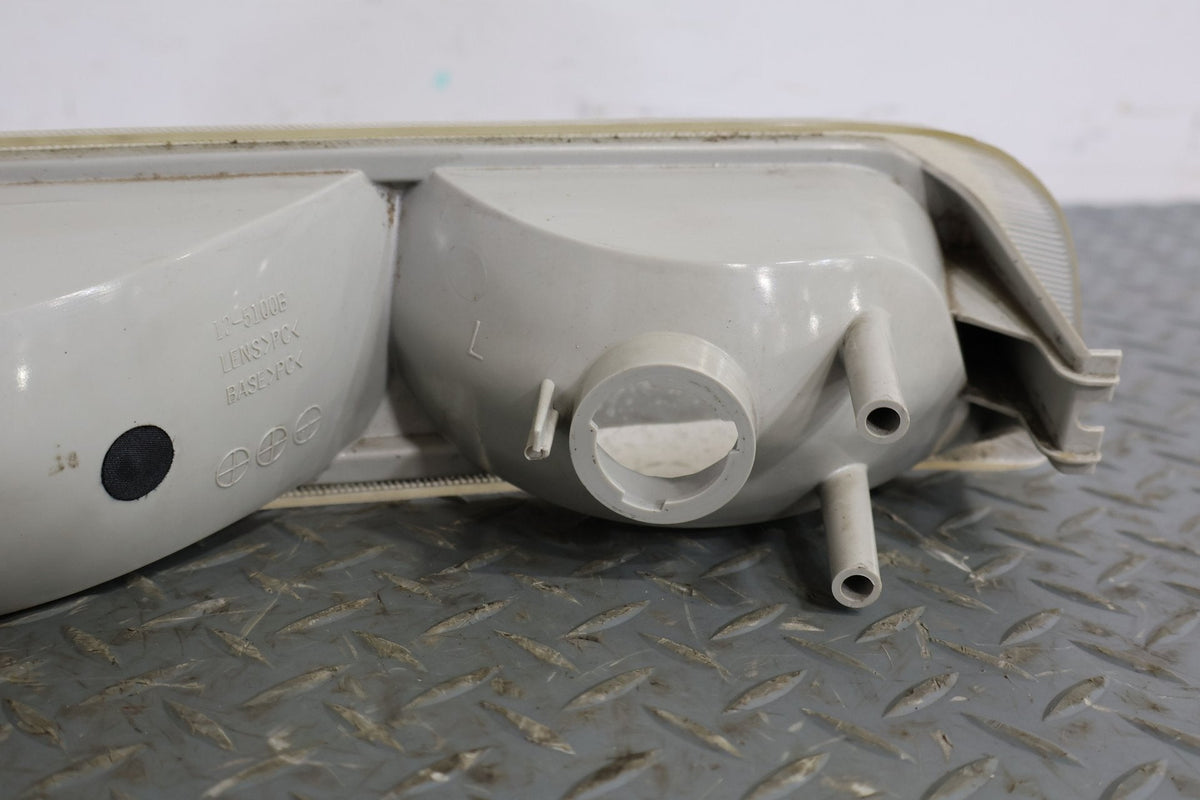 2004 Chevrolet Tahoe- HEADLAMP ASSEMBLY