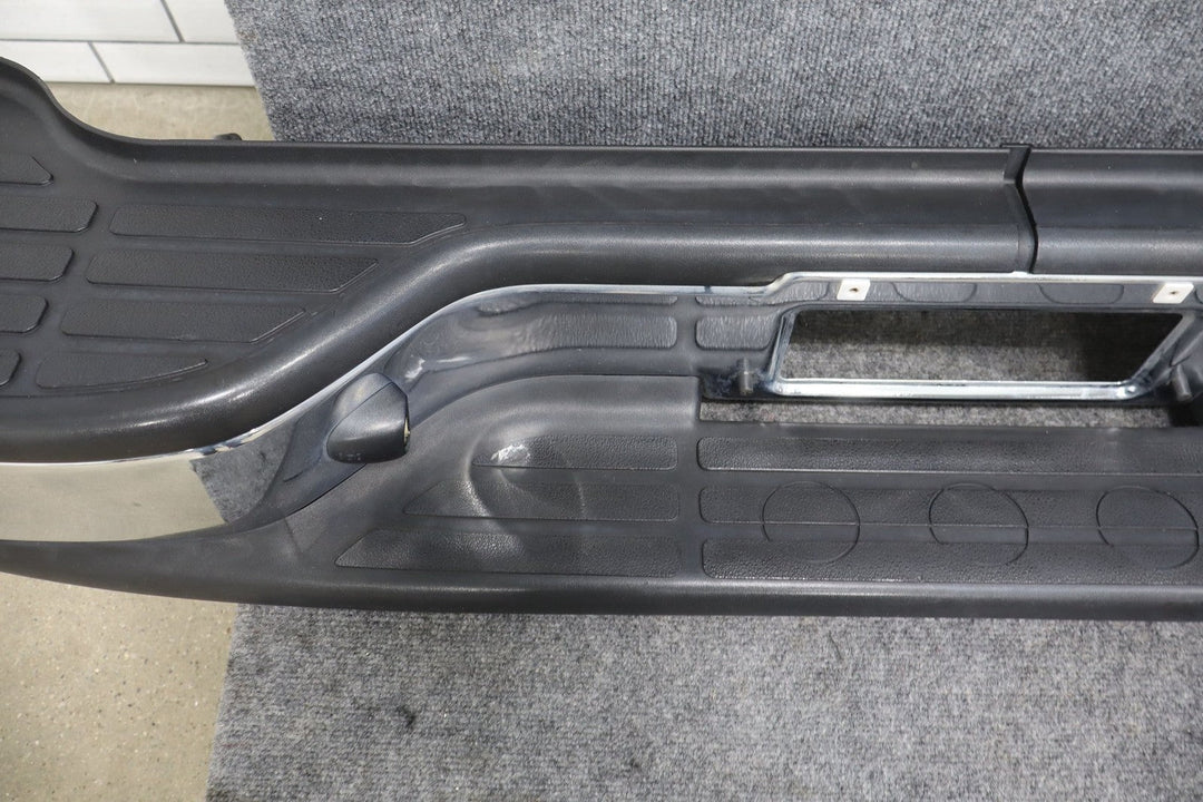 2004 Chevrolet Tahoe Rear Bumper White 50U