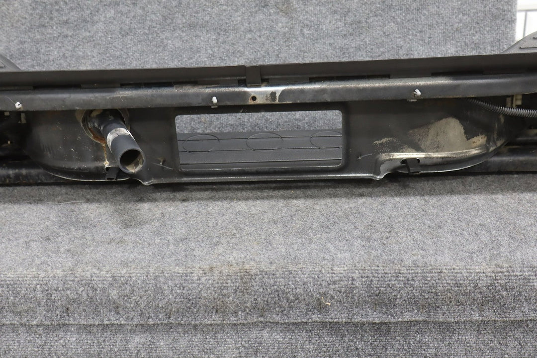 2004 Chevrolet Tahoe Rear Bumper White 50U