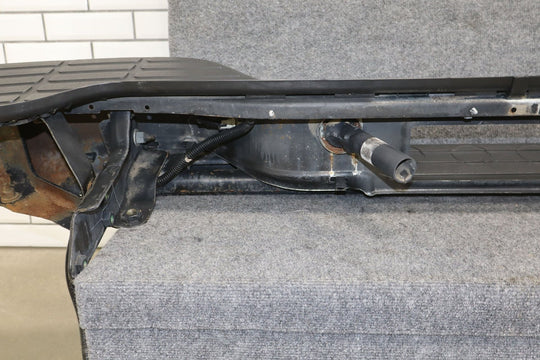 2004 Chevrolet Tahoe Rear Bumper White 50U