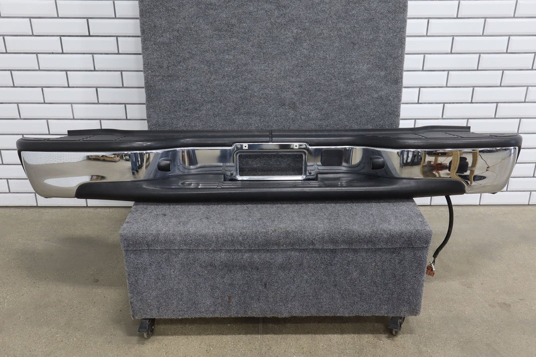 2004 Chevrolet Tahoe Rear Bumper White 50U