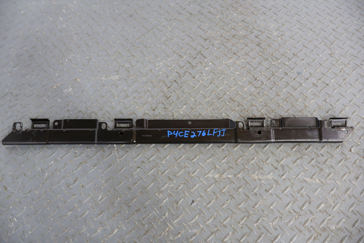 2004 Chevrolet Tahoe- Set x4- Sill Plates