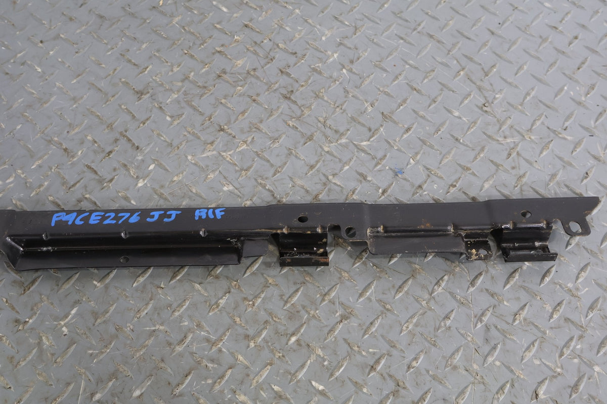 2004 Chevrolet Tahoe- Set x4- Sill Plates