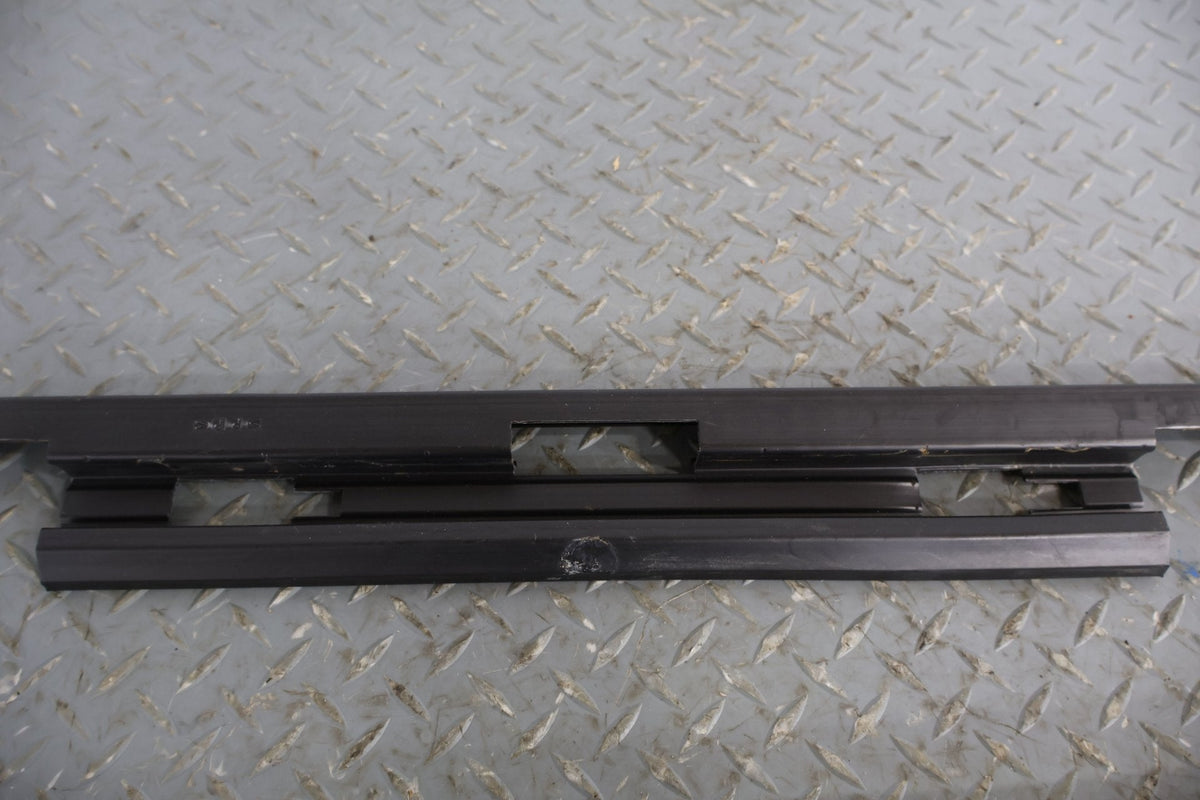 2004 Chevrolet Tahoe- Set x4- Sill Plates