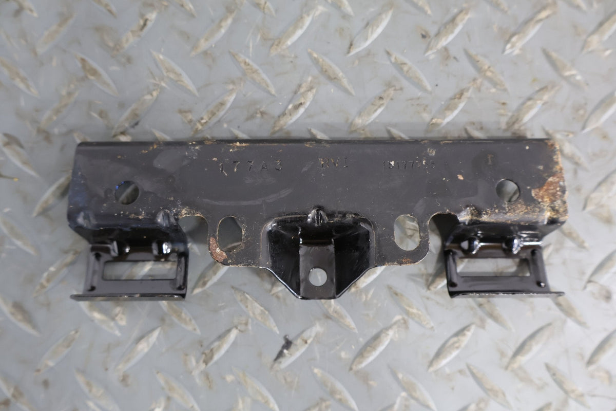 2004 Chevrolet Tahoe- Set x4- Sill Plates