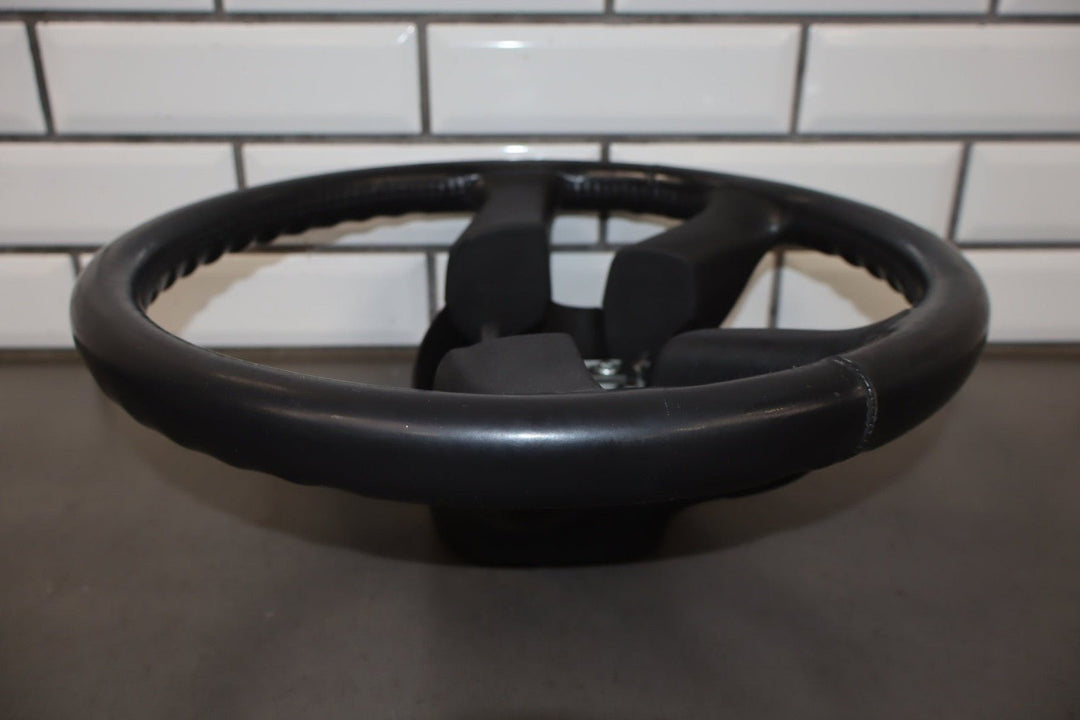 2004 Chevrolet Tahoe Steering Wheel OEM