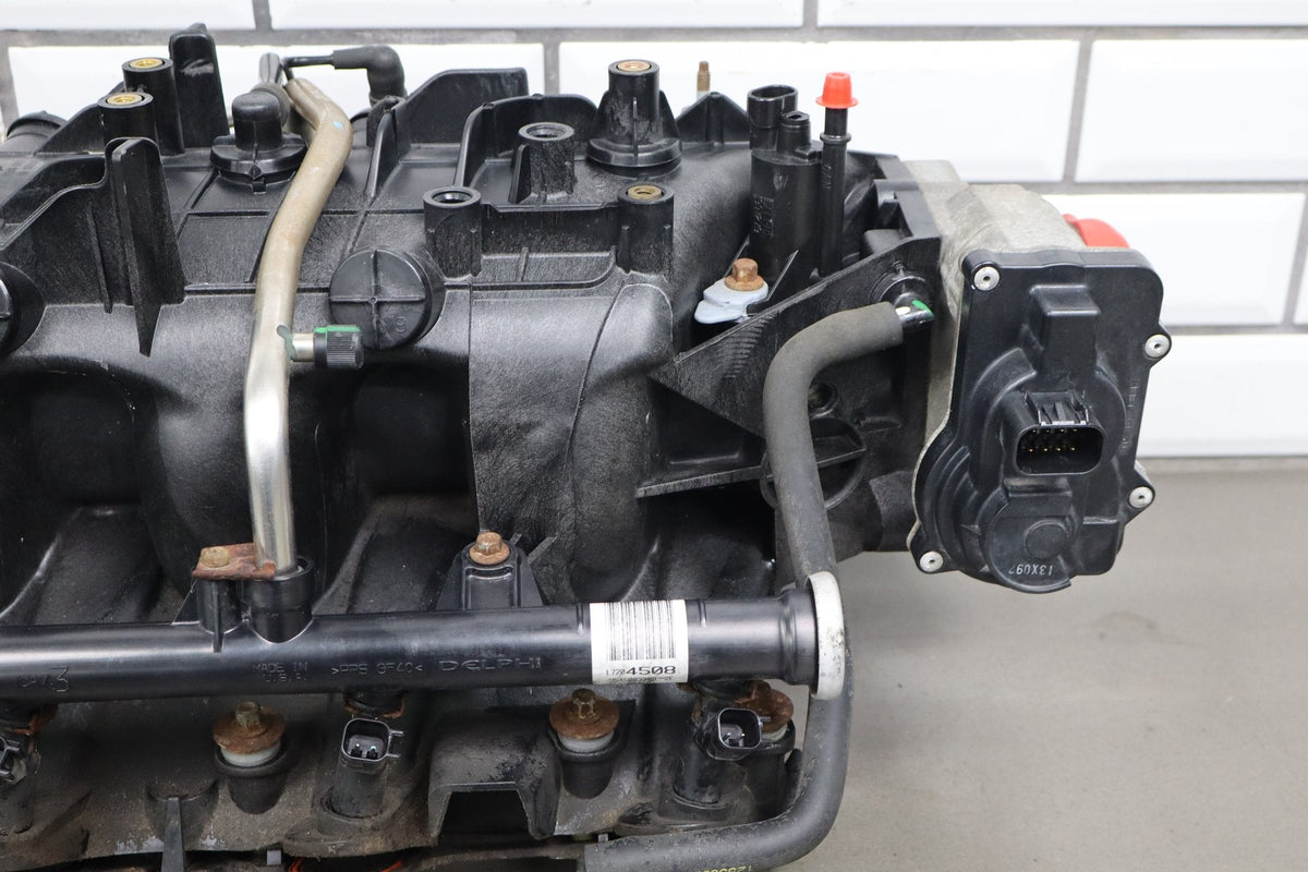 2004 Chevy Tahoe/Suburban GMT800 5.3 LS Loaded Intake Manifold with Injectors