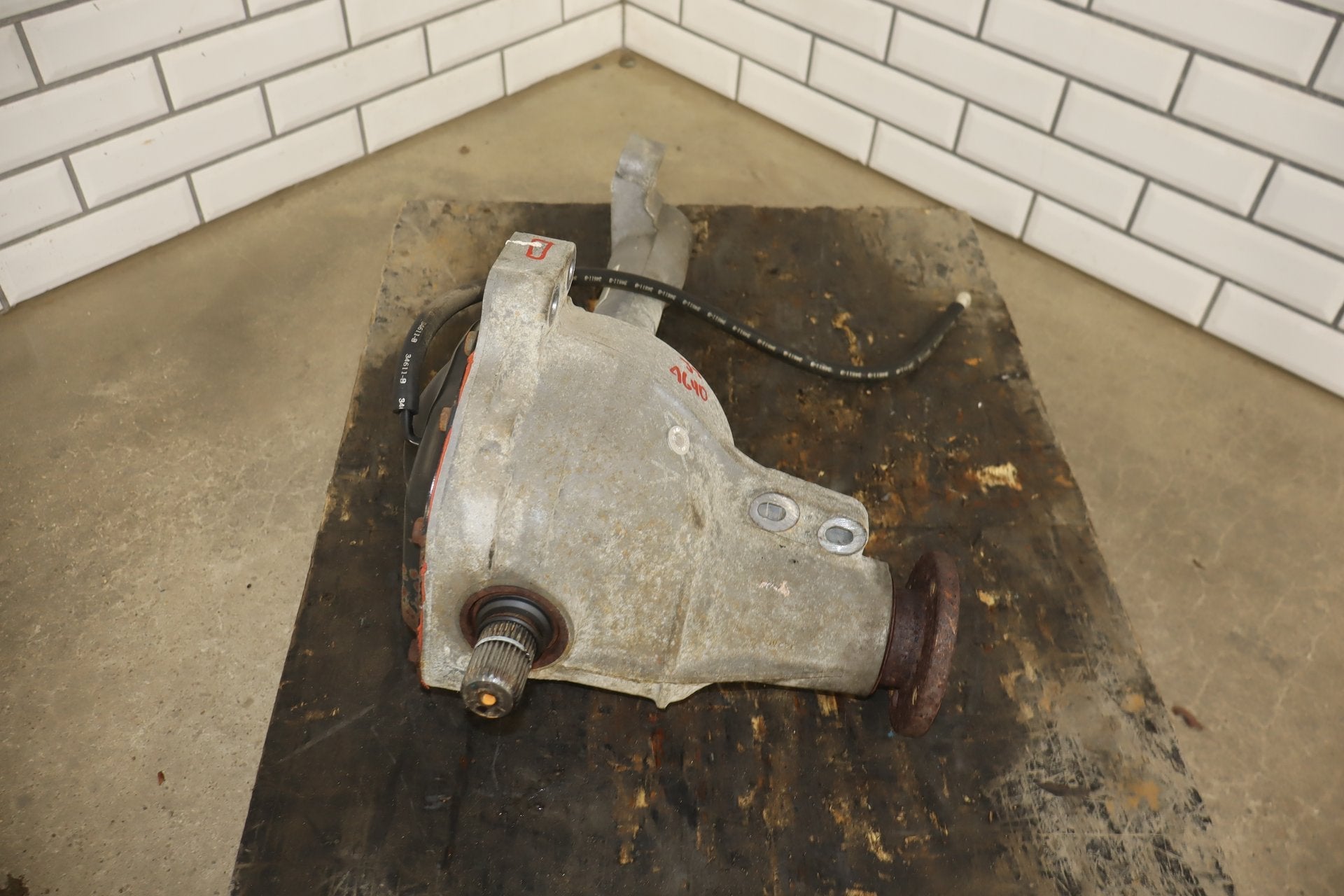 2004 Dodge Dakota 4WD Front Differential Assembly 3.55 Low Mileage