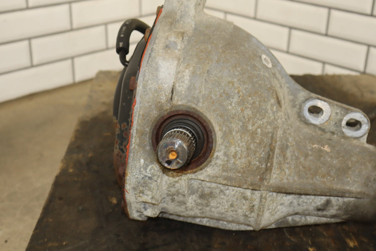 2004 Dodge Dakota 4WD Front Differential Assembly 3.55 Low Mileage