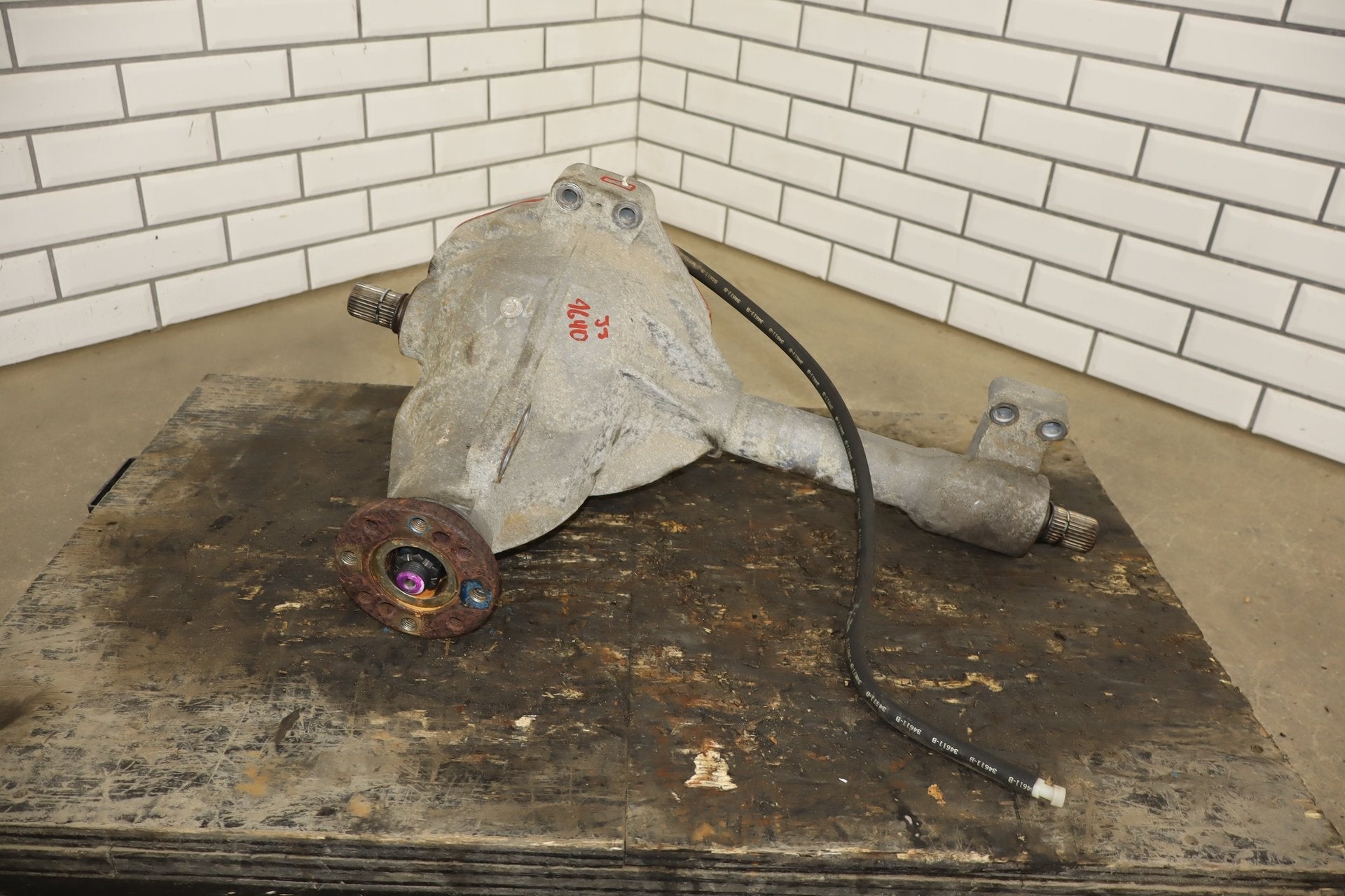 2004 Dodge Dakota 4WD Front Differential Assembly 3.55 Low Mileage