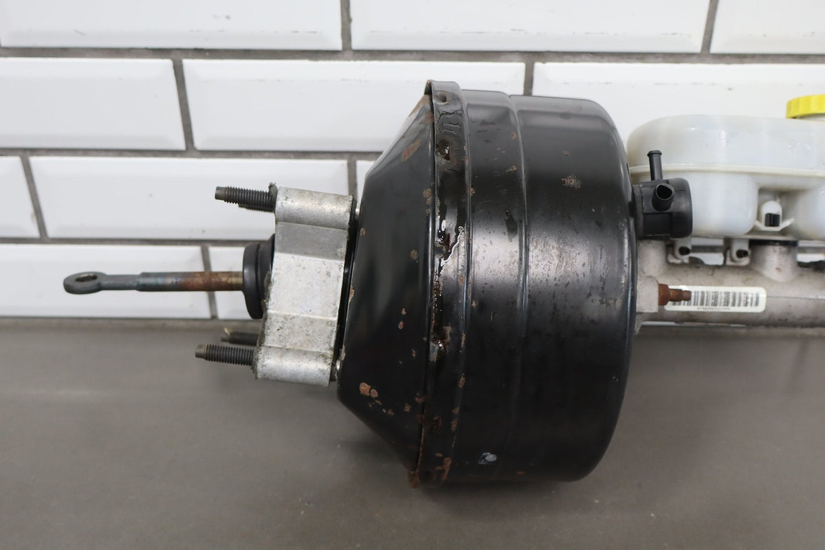 2004 Dodge Dakota Power Brake Booster with Master Cylinder OEM