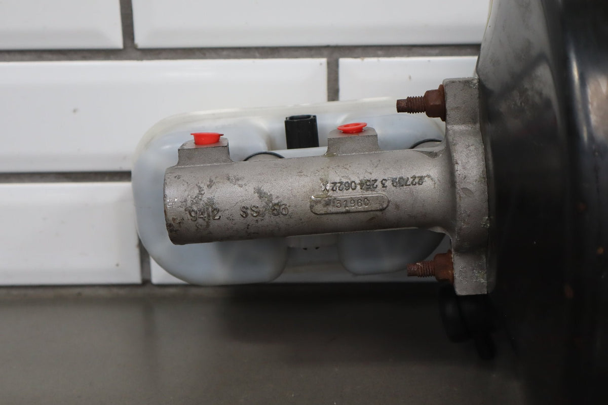 2004 Dodge Dakota Power Brake Booster with Master Cylinder OEM