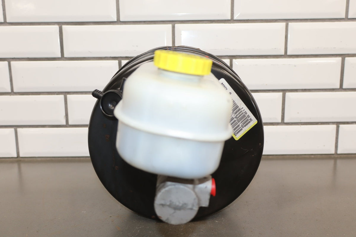 2004 Dodge Dakota Power Brake Booster with Master Cylinder OEM