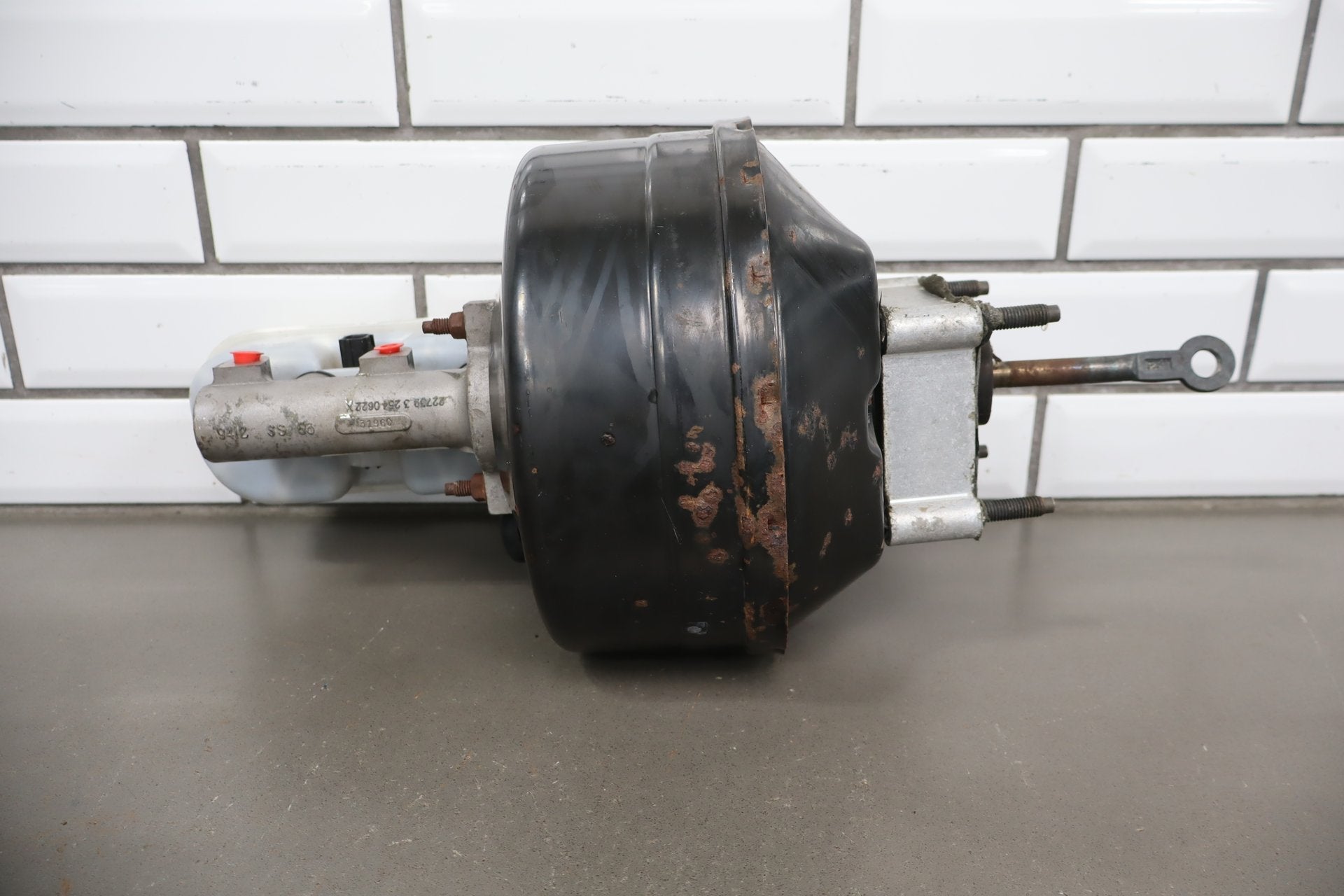 2004 Dodge Dakota Power Brake Booster with Master Cylinder OEM