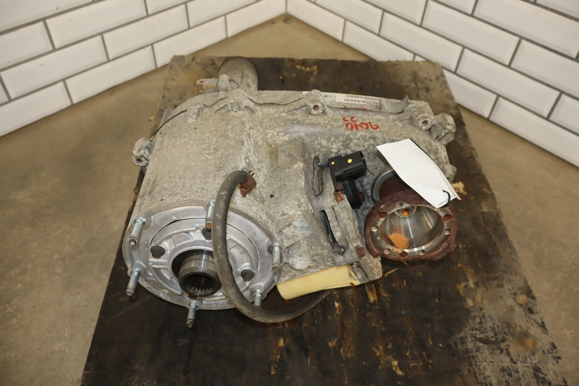 2004 Dodge Dakota Transfer Case OEM Low Mileage 4x4
