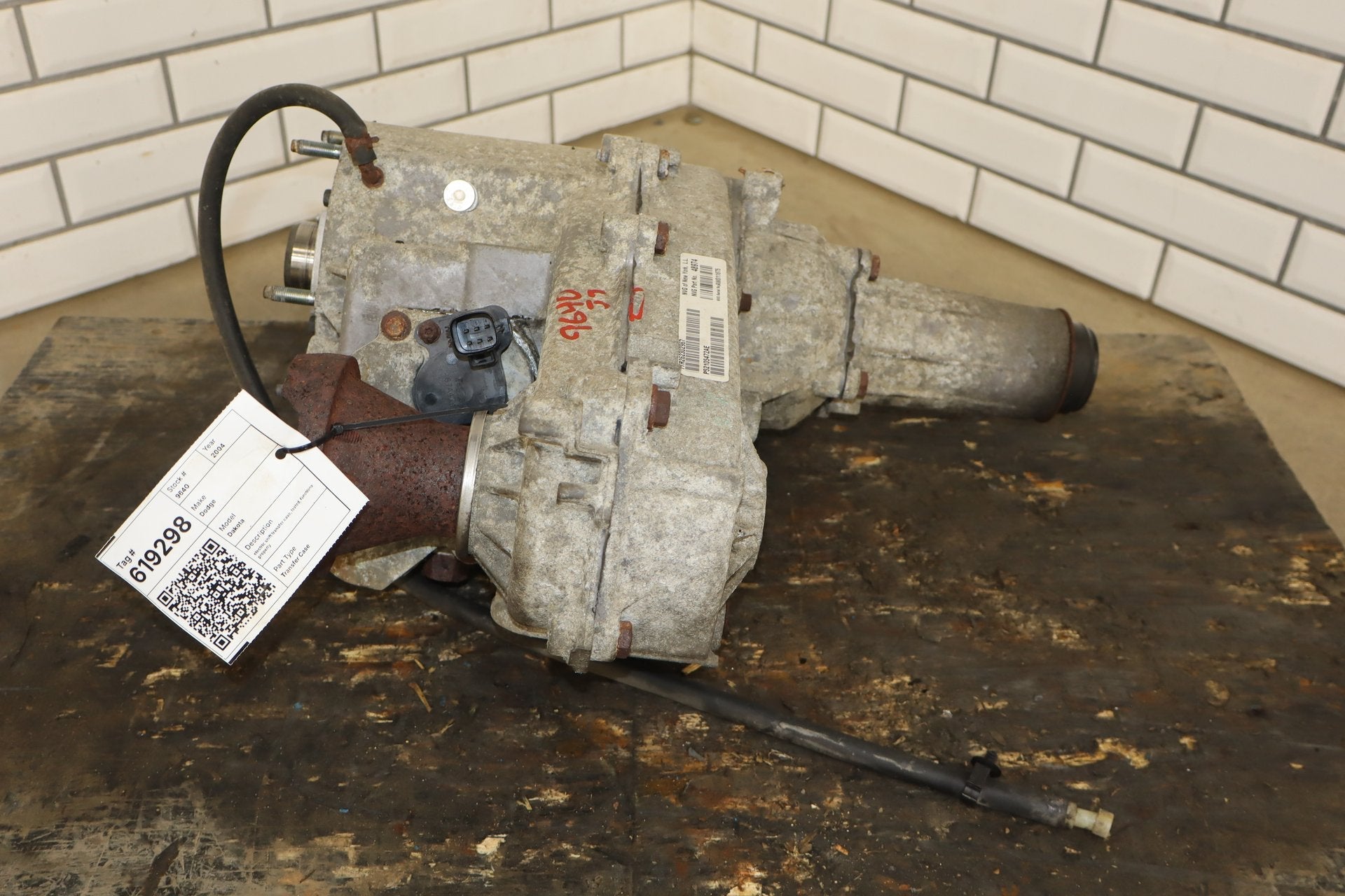 2004 Dodge Dakota Transfer Case OEM Low Mileage 4x4