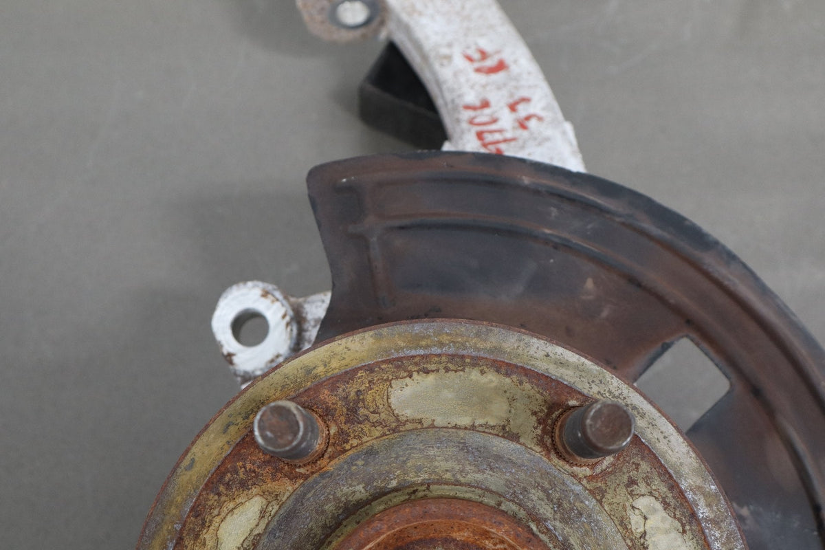 2004 Dodge Ram 1500 Right Front Spindle