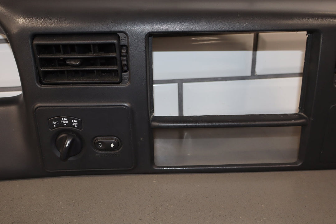 2004 Ford F - 250 Harley Davidson Black Speedometer Cluster Bezel OEM