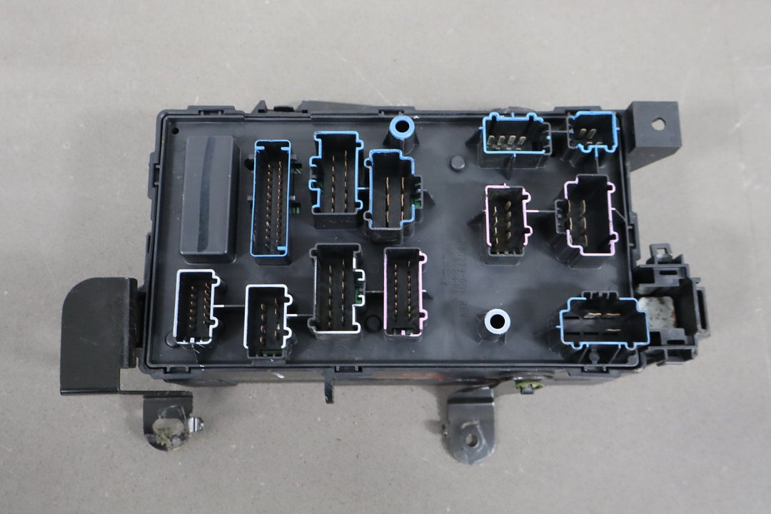 2004 Ford F - 250 Super Duty Harley - Davidson Edition 6 Diesel Cabin Fuse Box
