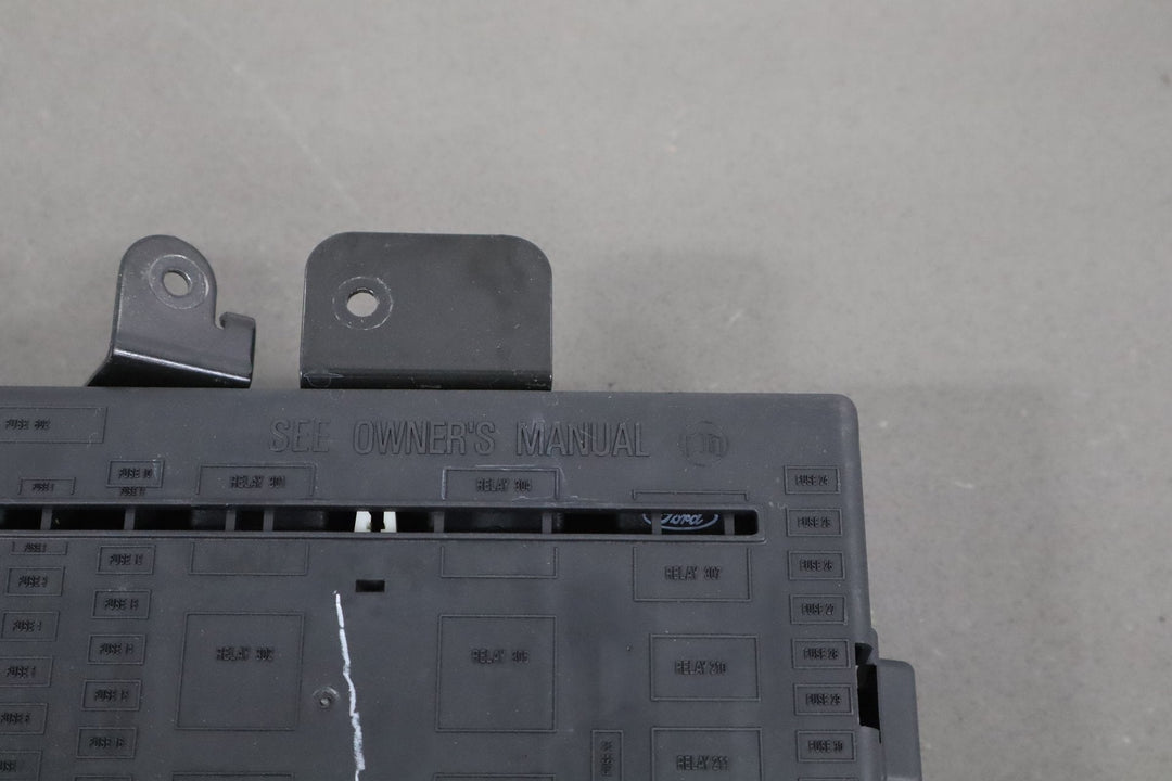 2004 Ford F - 250 Super Duty Harley - Davidson Edition 6 Diesel Cabin Fuse Box