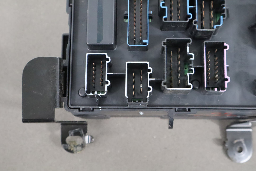 2004 Ford F - 250 Super Duty Harley - Davidson Edition 6 Diesel Cabin Fuse Box