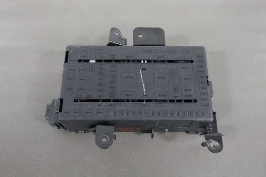 2004 Ford F - 250 Super Duty Harley - Davidson Edition 6 Diesel Cabin Fuse Box