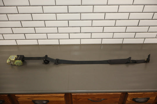 2004 Ford F - 250 Super Duty Harley - Davidson Edition Right Rear Seat belt Black 1B
