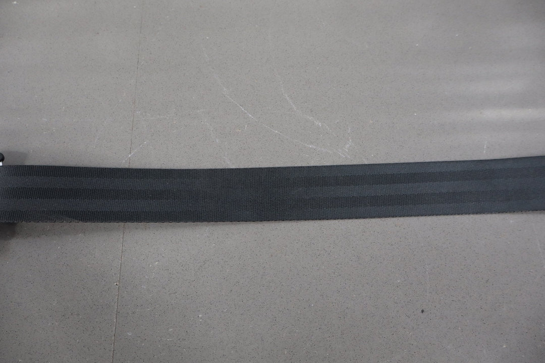2004 Ford F - 250 Super Duty Harley - Davidson Edition Right Rear Seat belt Black 1B