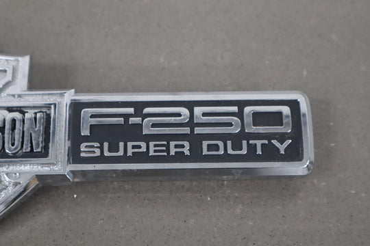 2004 Ford F - 250 Super Duty Hatch Emblem